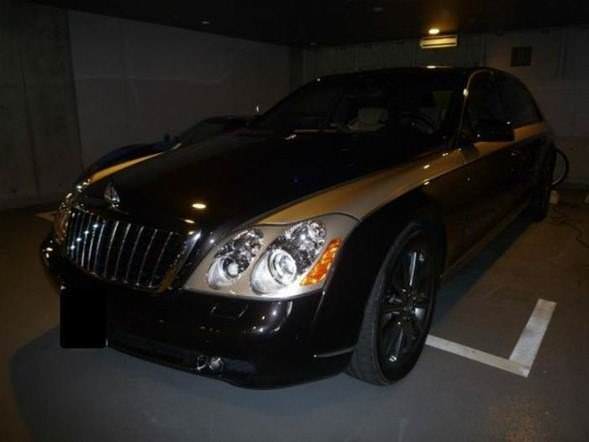 Japon Milyarderin Garajı Görenleri Hayrete Düşüyor