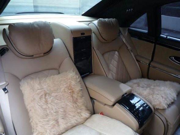 Japon Milyarderin Garajı Görenleri Hayrete Düşüyor