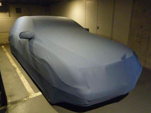 Japon Milyarderin Garajı Görenleri Hayrete Düşüyor