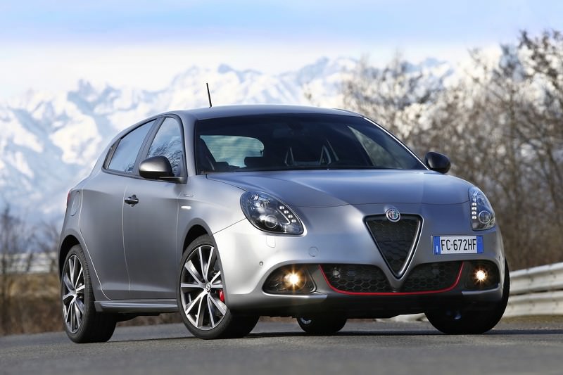Alfa Romeo Giulietta Yenilendi