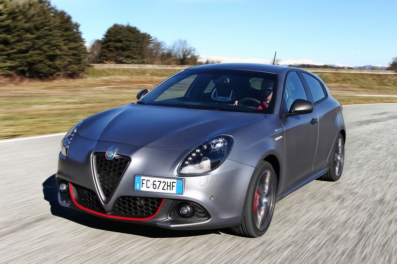 Alfa Romeo Giulietta Yenilendi