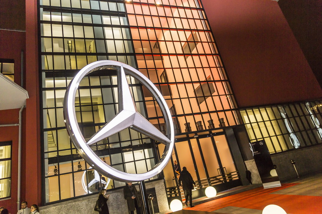 Mercedes-AMG C43 Coupe Cenevre’de Tanıtıldı