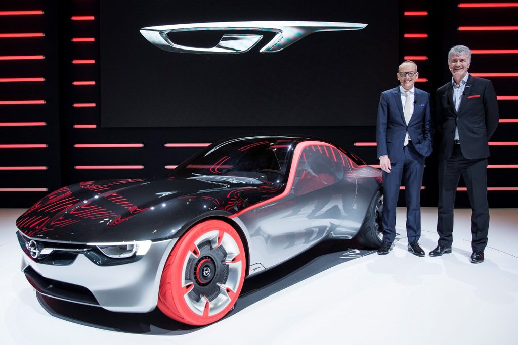 2016 Cenevre Otomobil Fuarı'ndan Görüntüler