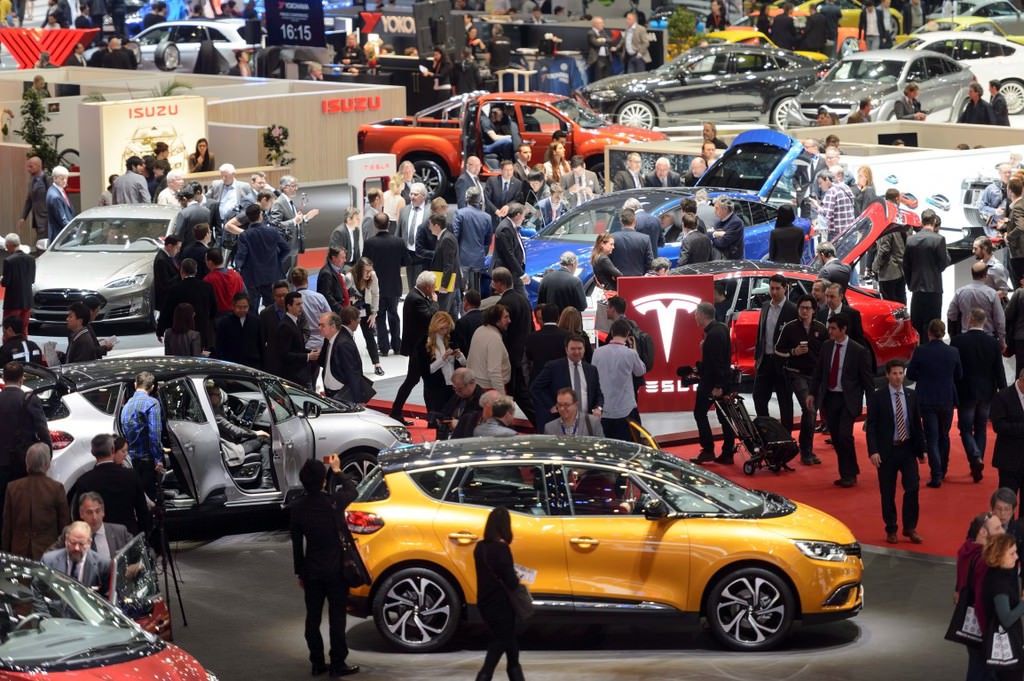 2016 Cenevre Otomobil Fuarı'ndan Görüntüler