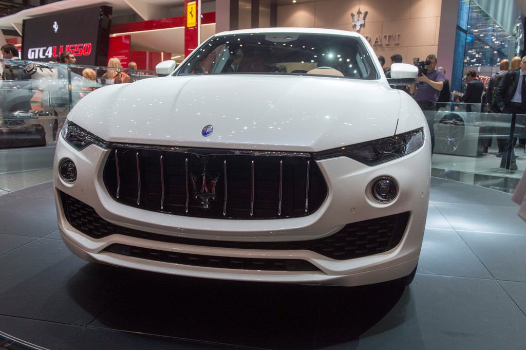 2016 Cenevre Otomobil Fuarı'ndan Görüntüler