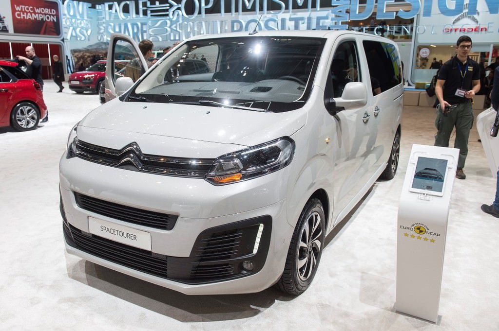 2016 Cenevre Otomobil Fuarı'ndan Görüntüler