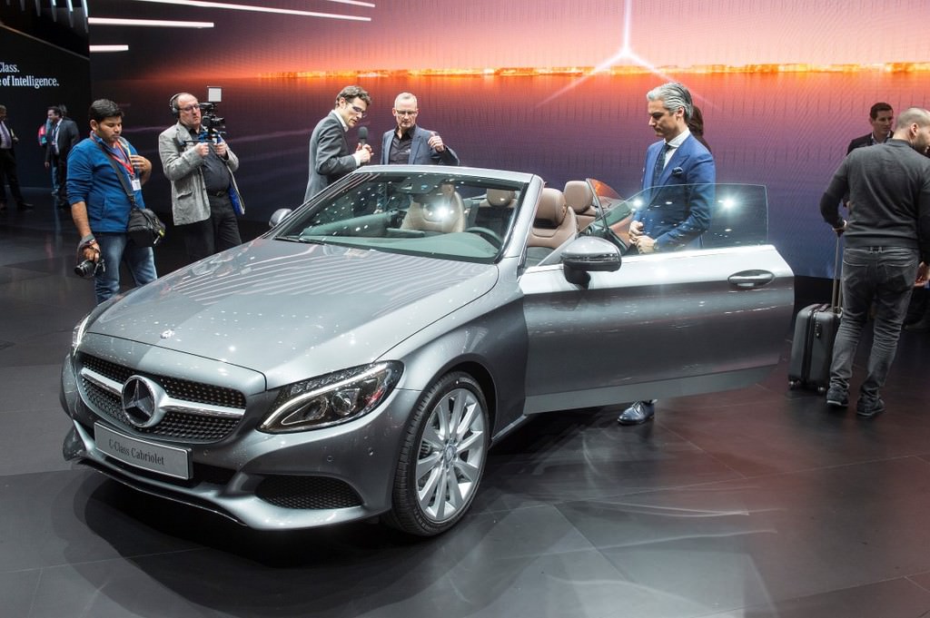 2016 Cenevre Otomobil Fuarı'ndan Görüntüler