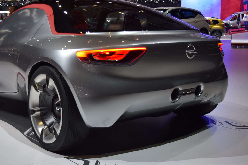 Opel GT Konsepti Cenevre’de Yerini Aldı
