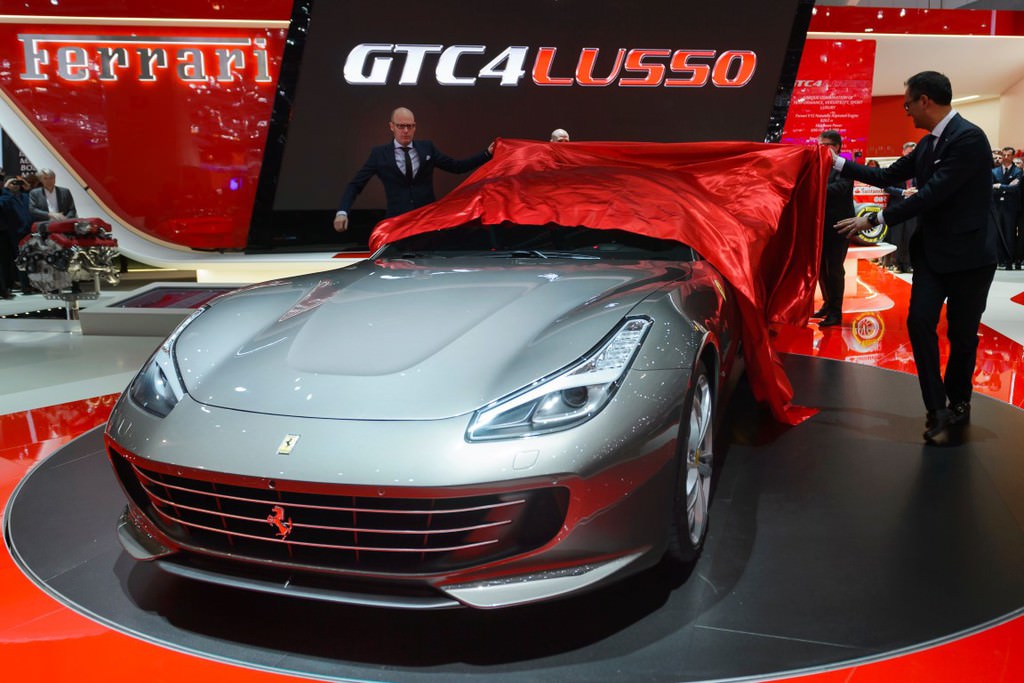 2016 Cenevre Otomobil Fuarı'ndan Görüntüler