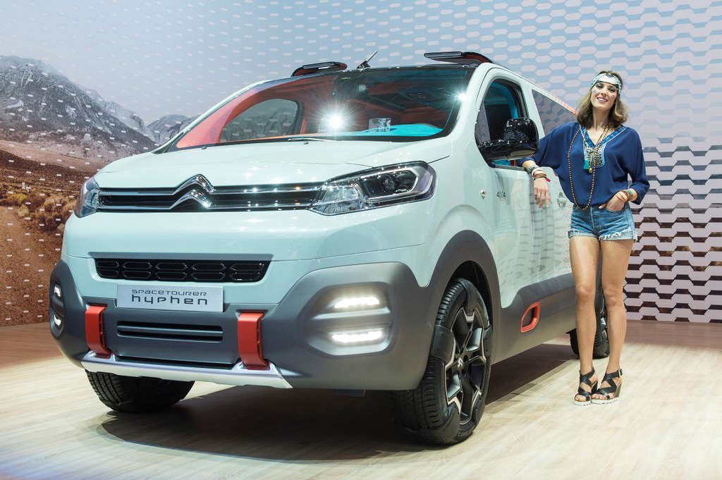 2016 Cenevre Otomobil Fuarı'ndan Görüntüler