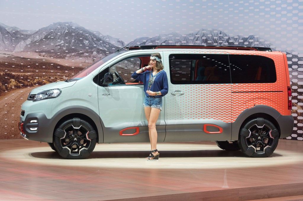 2016 Cenevre Otomobil Fuarı'ndan Görüntüler