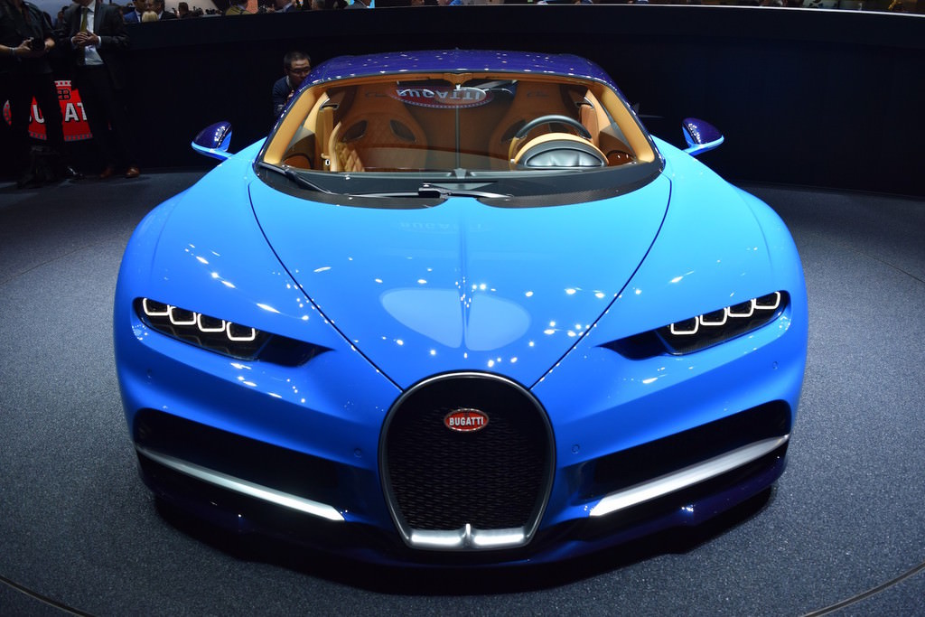 Bugatti Chiron Cenevre’nin Yıldızı