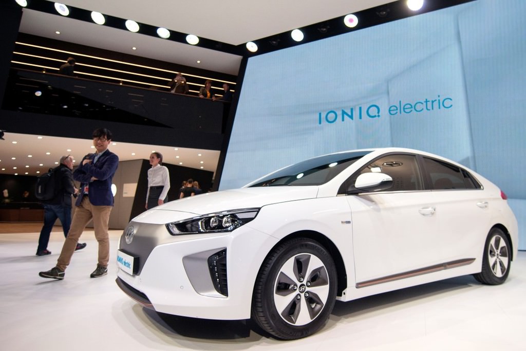 2016 Cenevre Otomobil Fuarı'ndan Görüntüler