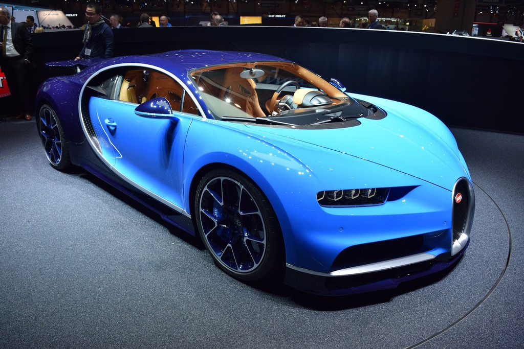 Bugatti Chiron Cenevre’nin Yıldızı