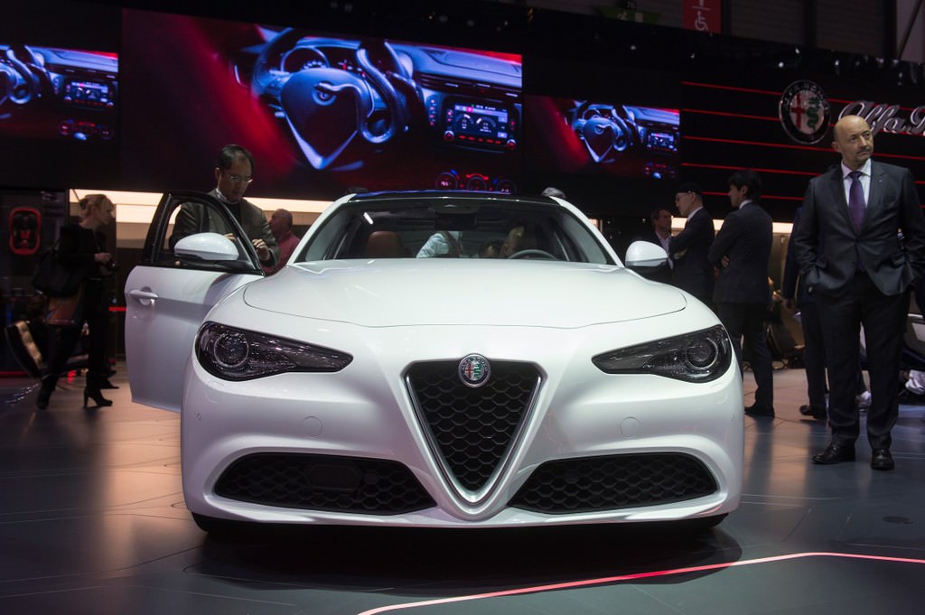 2016 Cenevre Otomobil Fuarı'ndan Görüntüler