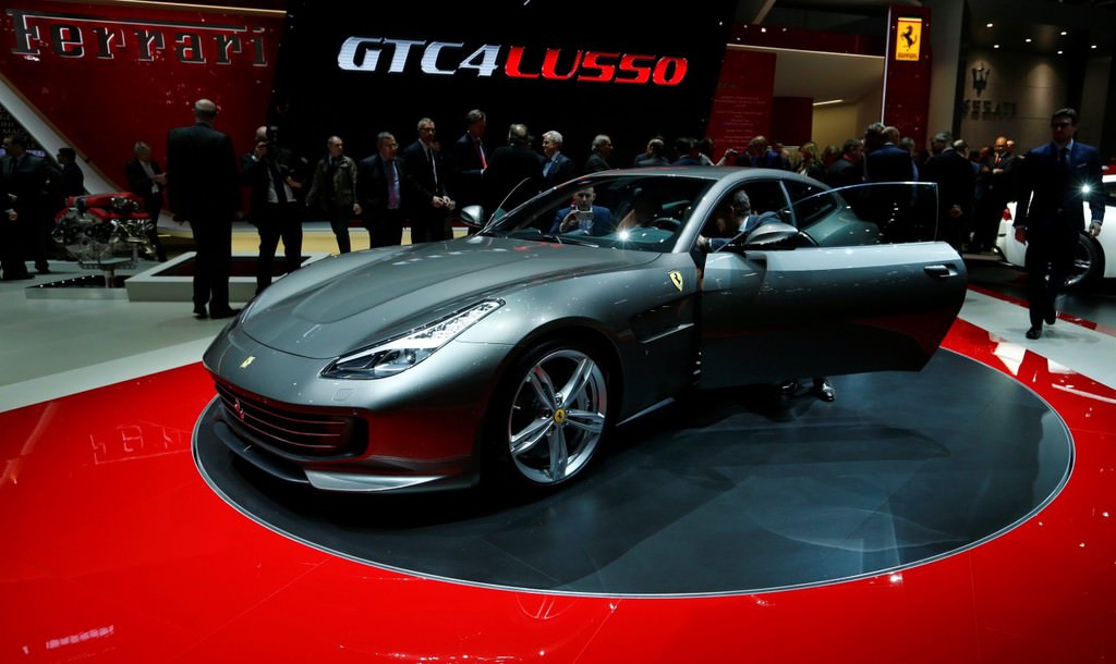 2016 Cenevre Otomobil Fuarı'ndan Görüntüler