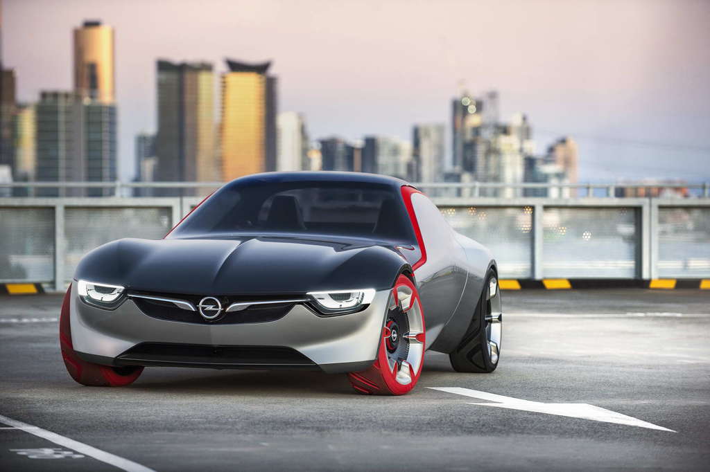 Opel GT Konsepti Cenevre’de Yerini Aldı