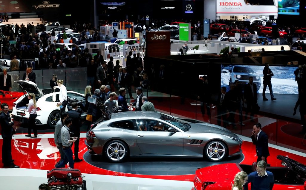 2016 Cenevre Otomobil Fuarı'ndan Görüntüler