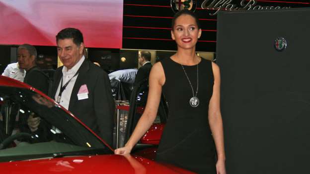 2016 Cenevre Otomobil Fuarı Güzelleri