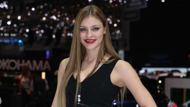 2016 Cenevre Otomobil Fuarı Güzelleri