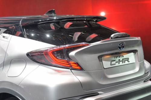 Sakarya’da Üretilecek CH-R Cenevre’de Yıldızlaştı