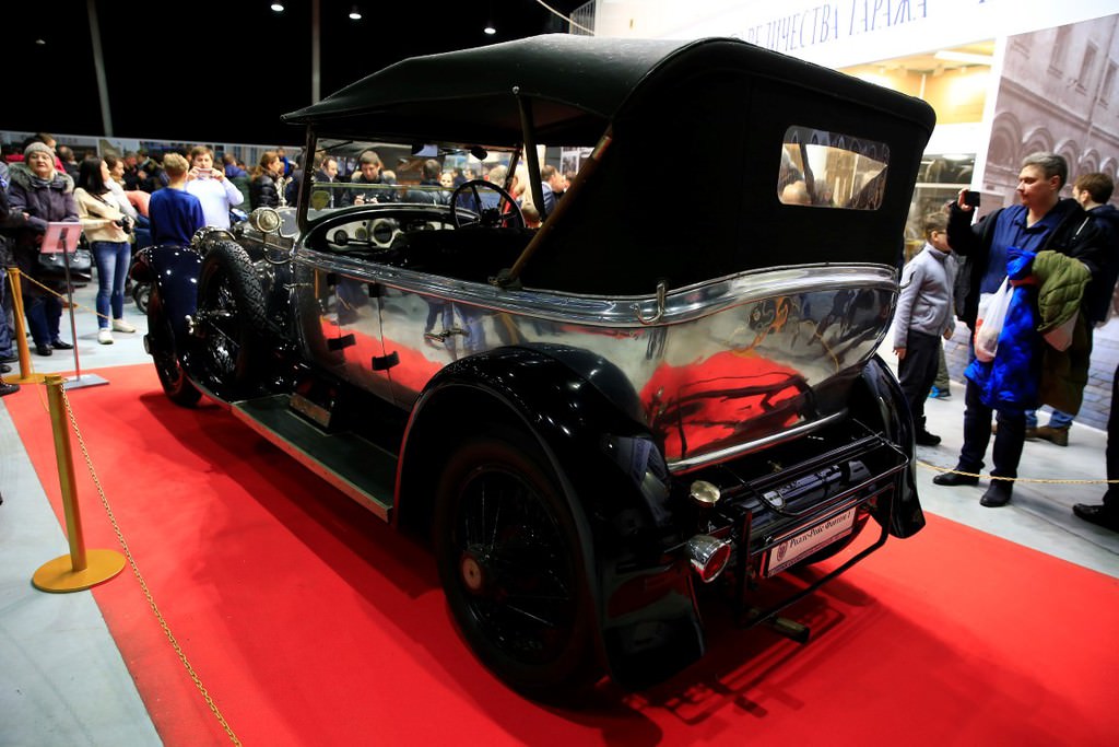 Kremlin Sarayı'nın Garajı