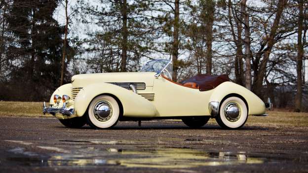 Efsanevi Porsche Koleksiyonu Açık Arttırmaya Çıkıyor