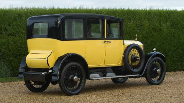 Dev Koleksiyon Satılıyor