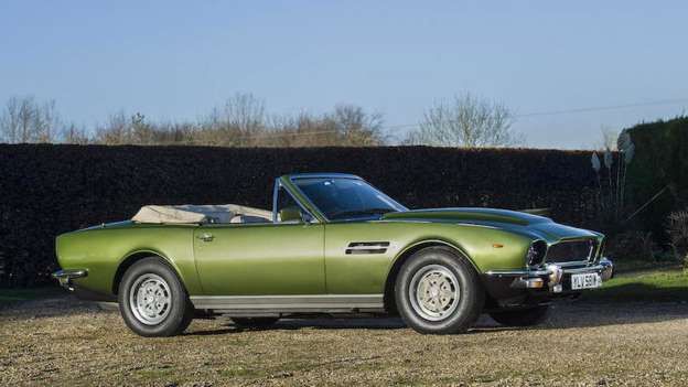 Dev Koleksiyon Satılıyor