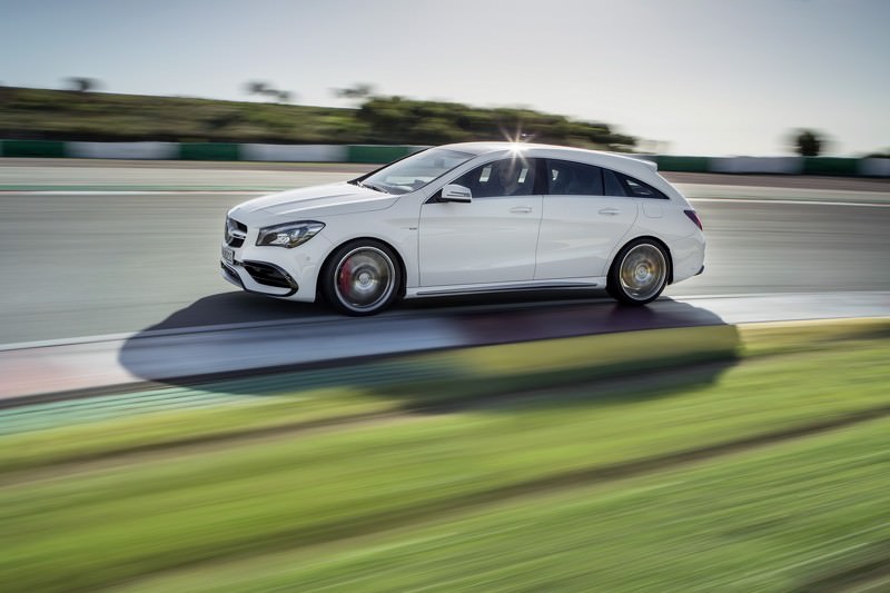CLA ve CLA Shooting Brake Yüz Gerdirdi