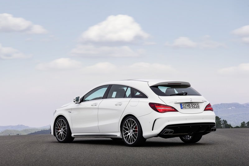 CLA ve CLA Shooting Brake Yüz Gerdirdi