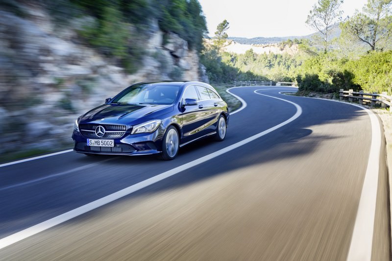 CLA ve CLA Shooting Brake Yüz Gerdirdi