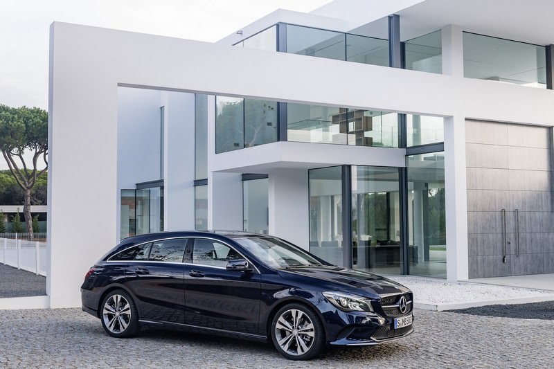 CLA ve CLA Shooting Brake Yüz Gerdirdi