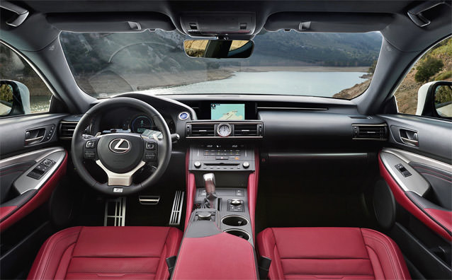 Sürüş izlenimi :Lexus RC 200t