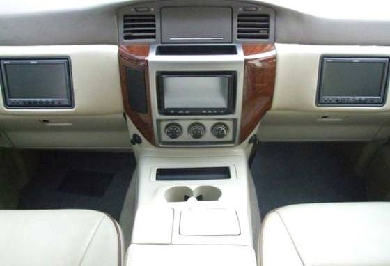 Direksiyonu Arka Koltukta