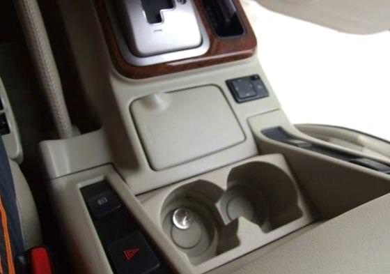 Direksiyonu Arka Koltukta