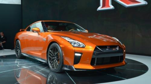 Yenilenen GT-R Sahneye Çıktı
