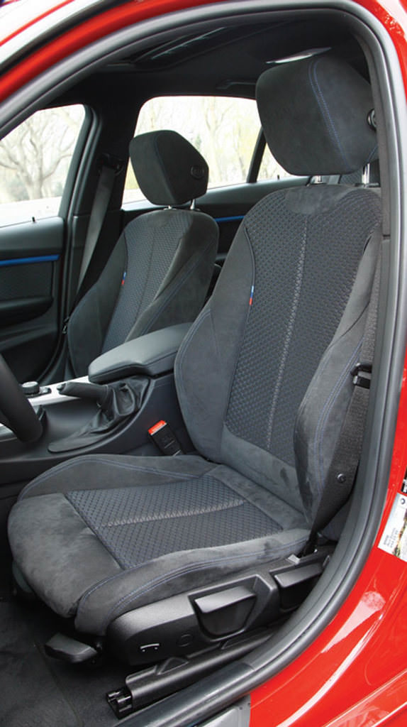 Karşılaştırma: BMW 318i, Volvo S60 T3