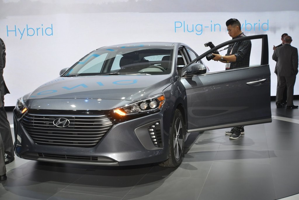 New York Otomobil Fuarı’ndan Görüntüler