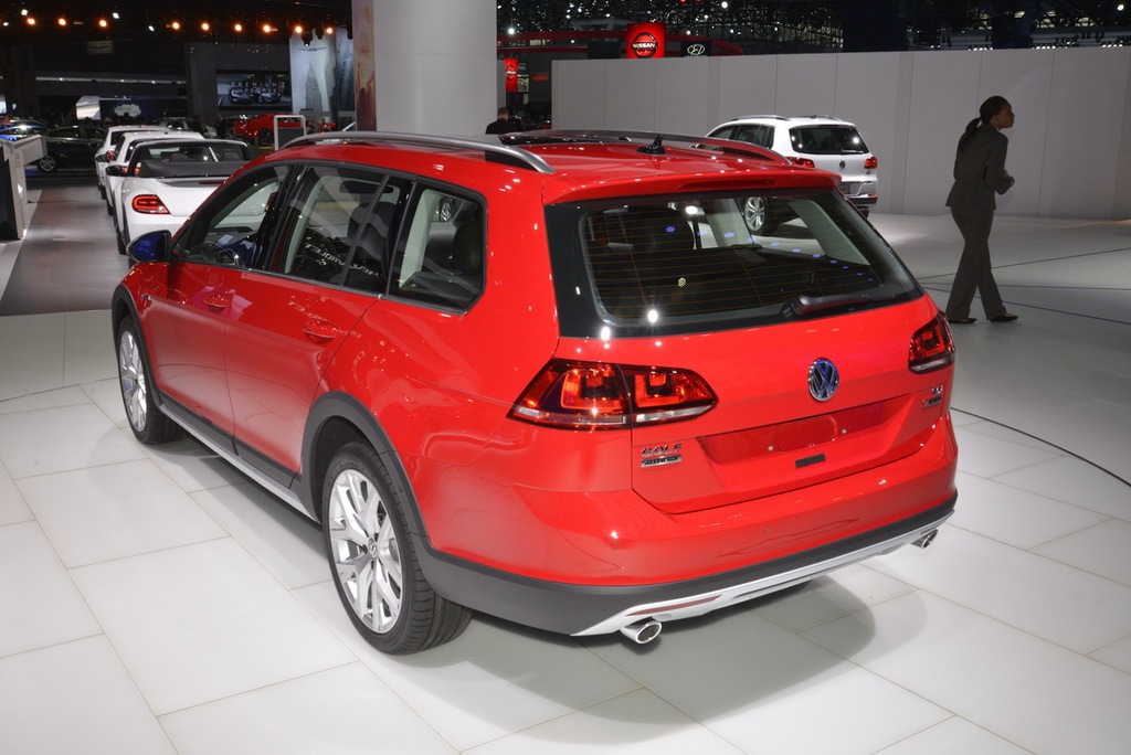 New York Otomobil Fuarı’ndan Görüntüler