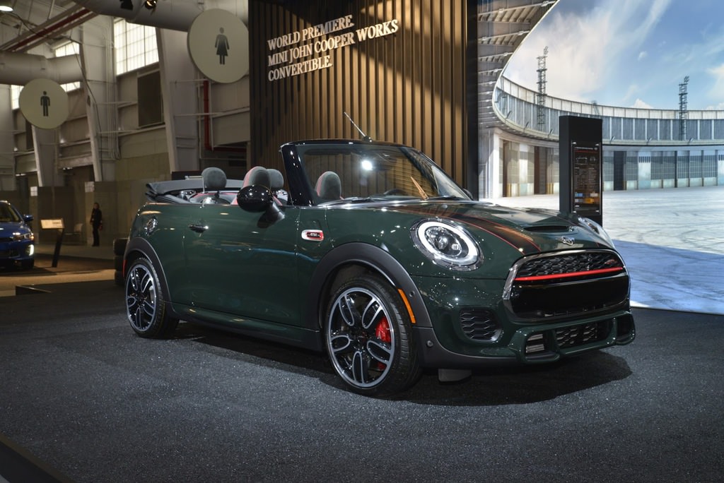 New York Otomobil Fuarı’ndan Görüntüler