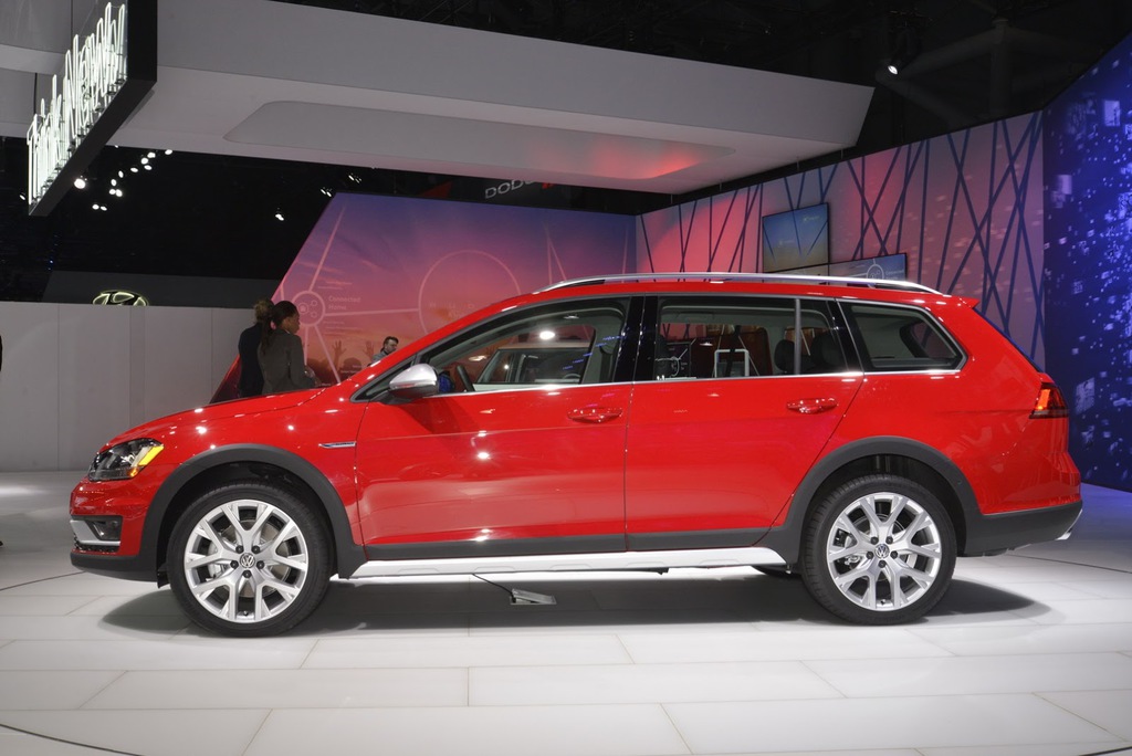 New York Otomobil Fuarı’ndan Görüntüler