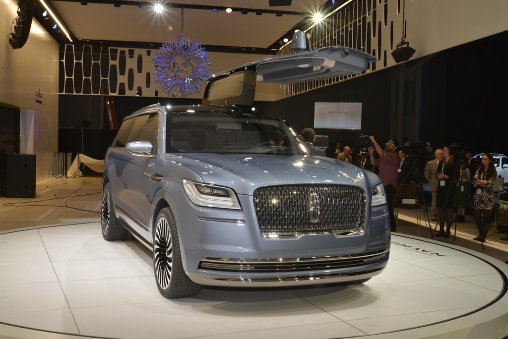 New York Otomobil Fuarı’ndan Görüntüler