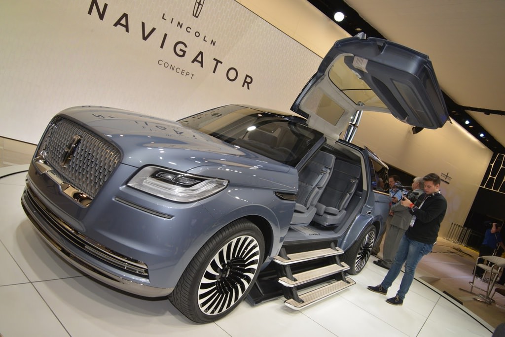 New York Otomobil Fuarı’ndan Görüntüler