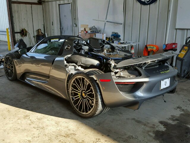 220 Bin TL’ye Kazalı Porsche 918 Spyder