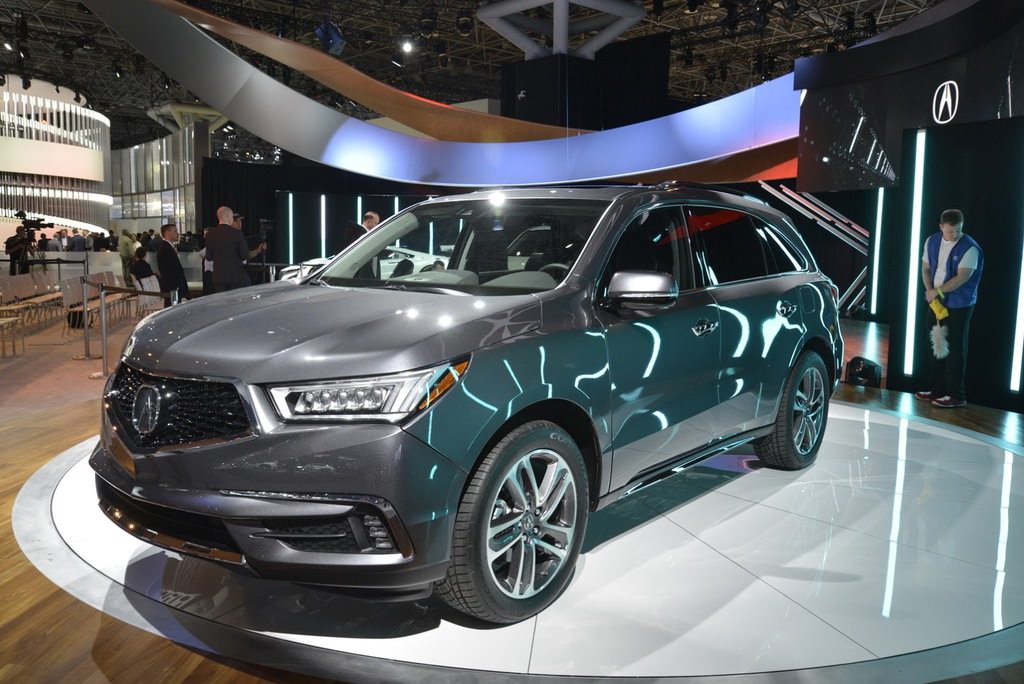 New York Otomobil Fuarı’ndan Görüntüler