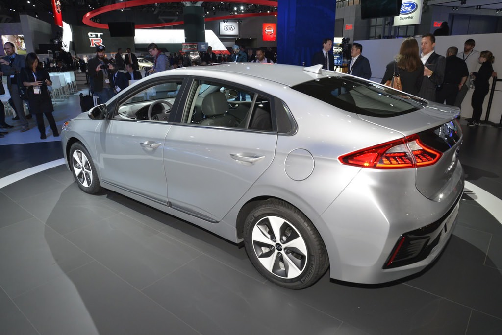 New York Otomobil Fuarı’ndan Görüntüler