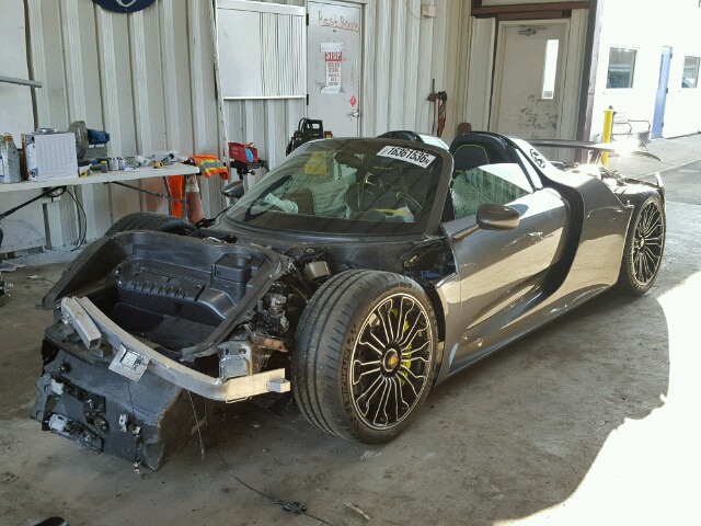 220 Bin TL’ye Kazalı Porsche 918 Spyder