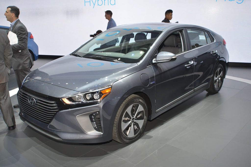 New York Otomobil Fuarı’ndan Görüntüler