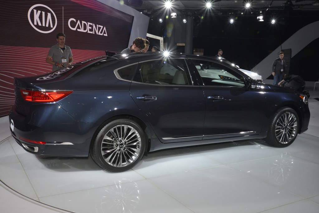 New York Otomobil Fuarı’ndan Görüntüler